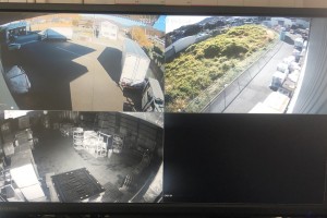 防犯カメラ(ALSOK)で24時間監視中! 防犯カメラ(ALSOK)で24時間監視中!