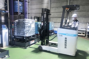 営業倉庫1F 倉庫内入出庫 営業倉庫1F 倉庫内入出庫