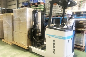 営業倉庫1F 倉庫内入出庫 営業倉庫1F 倉庫内入出庫